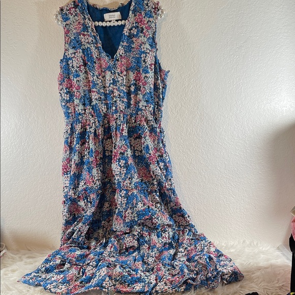 Textile Elizabeth and James Meg Blue Floral Maxi Dress Size XL - Picture 3 of 13